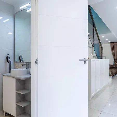 Nyaraló Townhouse In Fanabe Area *