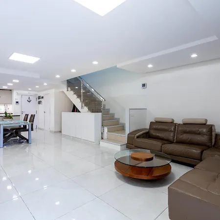 Nyaraló Townhouse In Fanabe Area *